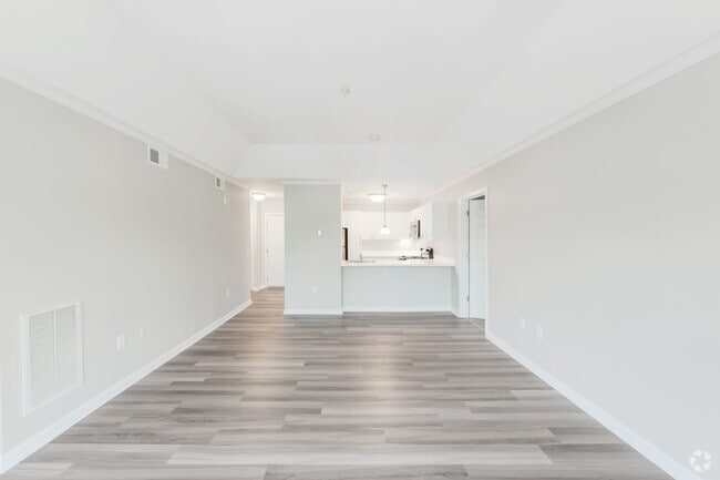 2 BR, 1 BA - The Elmstead