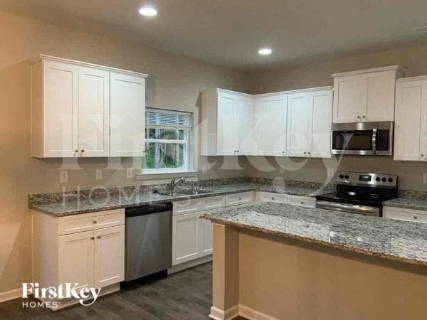 Photo - 65 Channing Dr