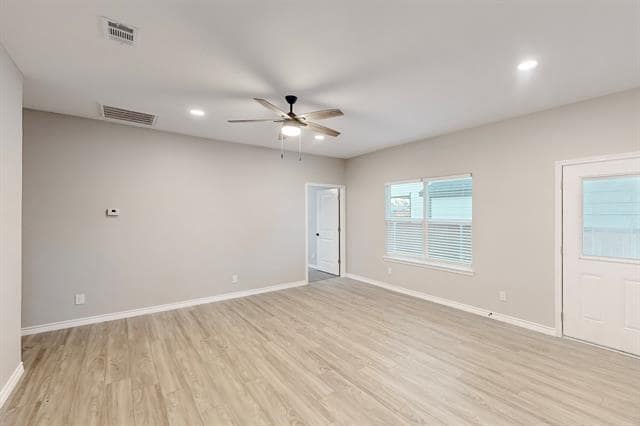 Photo - 1938 Nomas St