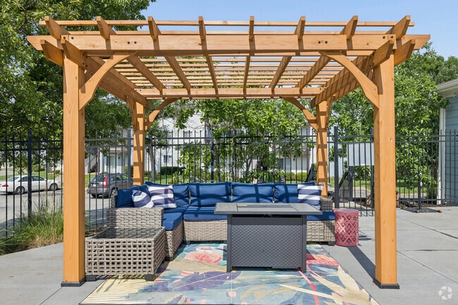 Outdoor Lounge