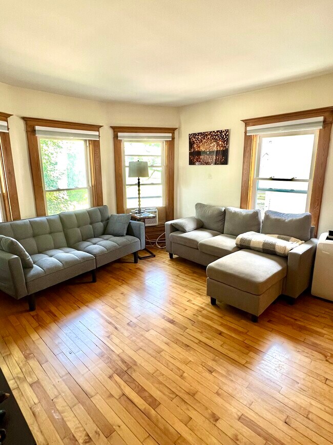 Photo - 197 S Winooski Ave Unit 3