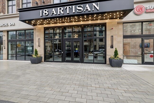 Building Photo - 18 Artisan Dr