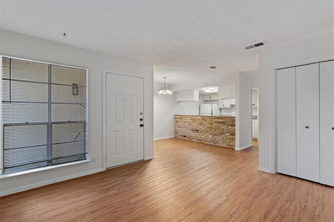 Photo - 3426 Willowrun Dr Apartment Unit B