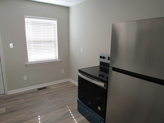 Photo - Charming 2BD/1BA Garden-Style Apartment
