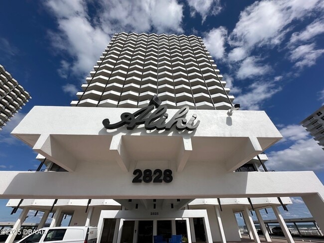 Building Photo - 2828 N Atlantic Ave Unit 1104