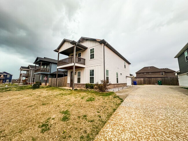 Photo - 1733 W Whitney Ln