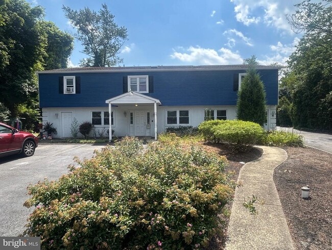 Building Photo - 515 White Horse Pike Rental