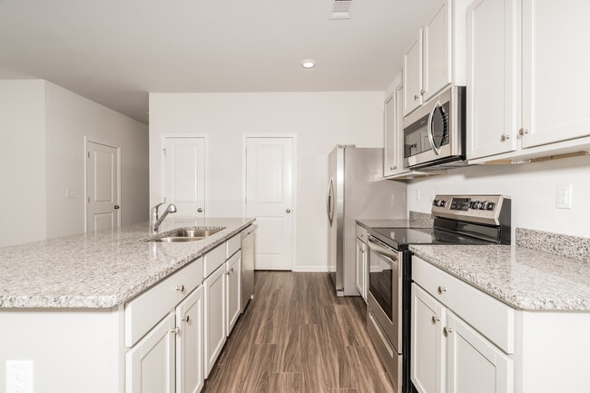 Photo - Oakwood Village