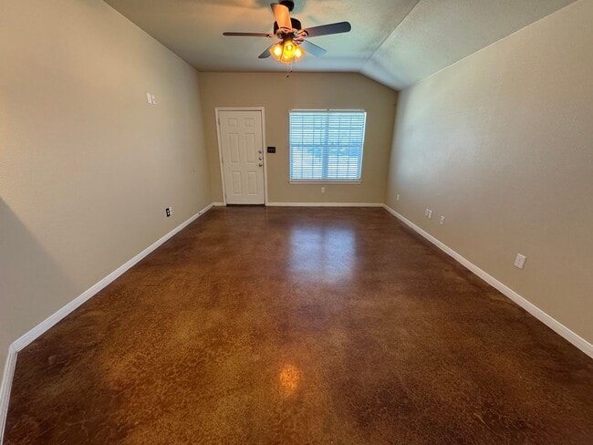 Photo - 4305 Cambridge Dr Unit #A