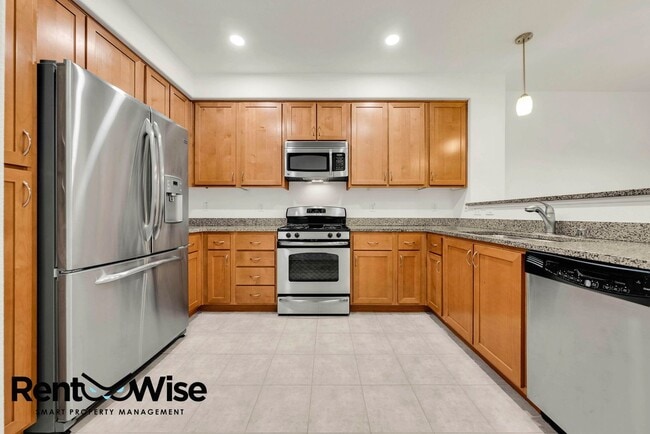 Photo - 1388 Broadway Unit 189