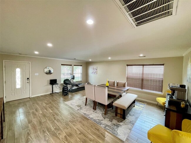 Photo - 19622 Rippling Brook Ln
