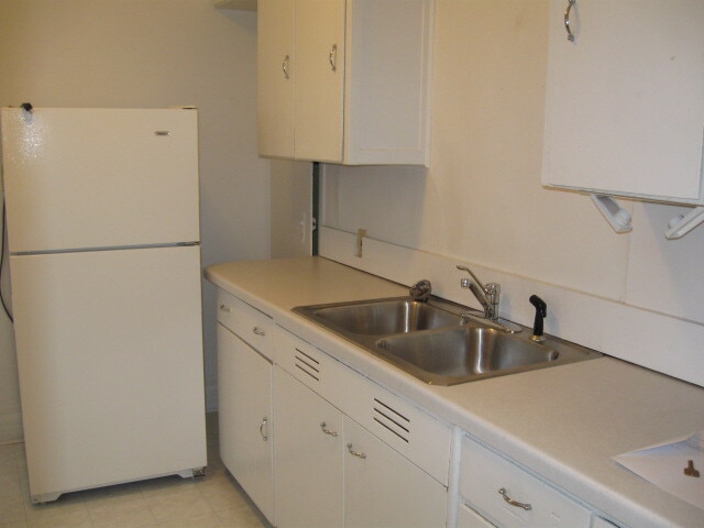 Photo - 700 E 4th St Unit C