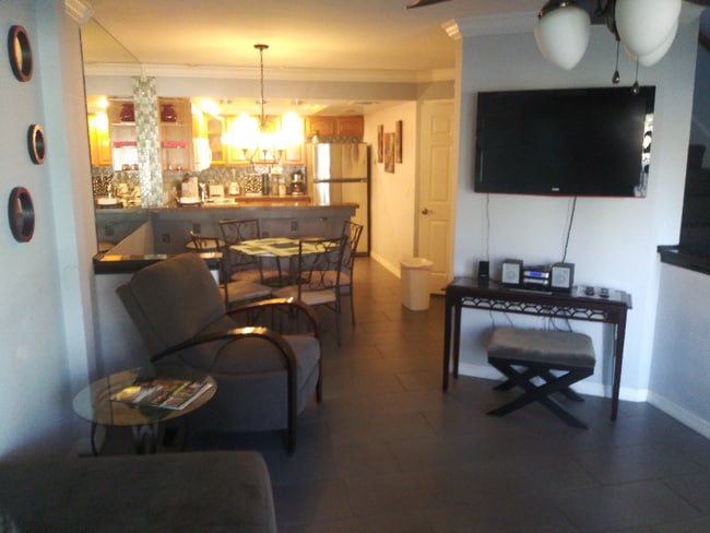 Photo - 1735 Cupecoy Cir Unit L10