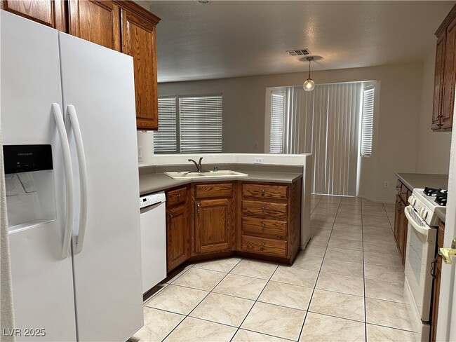Photo - 10651 Lunar Crest Ave House