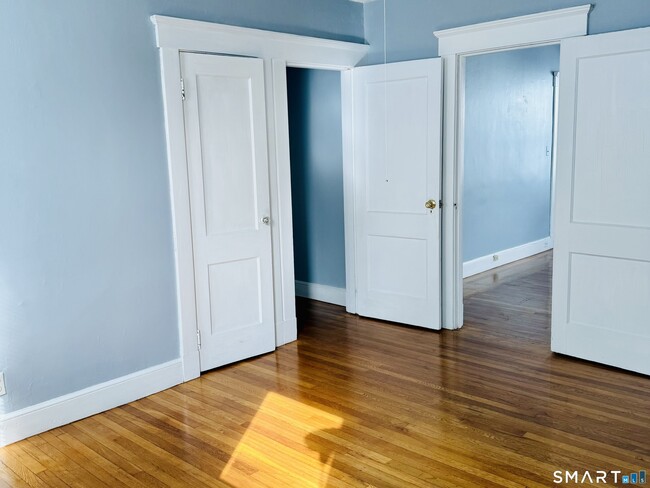 Photo - 1428 Dixwell Ave Unidad Floor 2