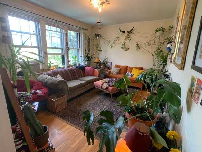 Photo - 1945 Commonwealth Ave Unit 43