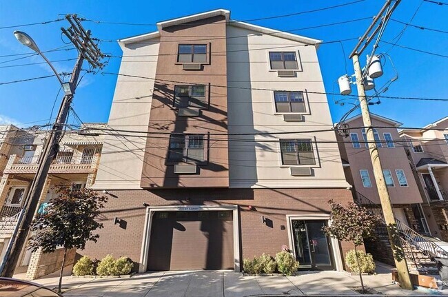 Building Photo - 422-424-424 63rd St Unit 401 Rental