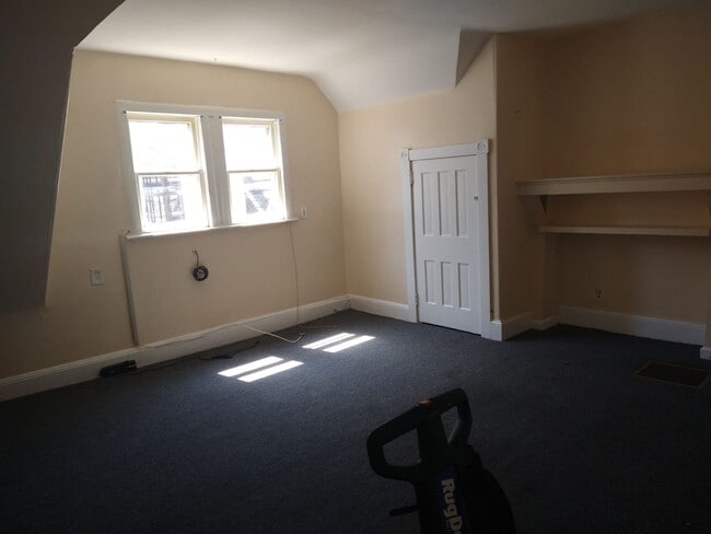 Photo - 730 W State St Unit 730 W state #3 Third floor