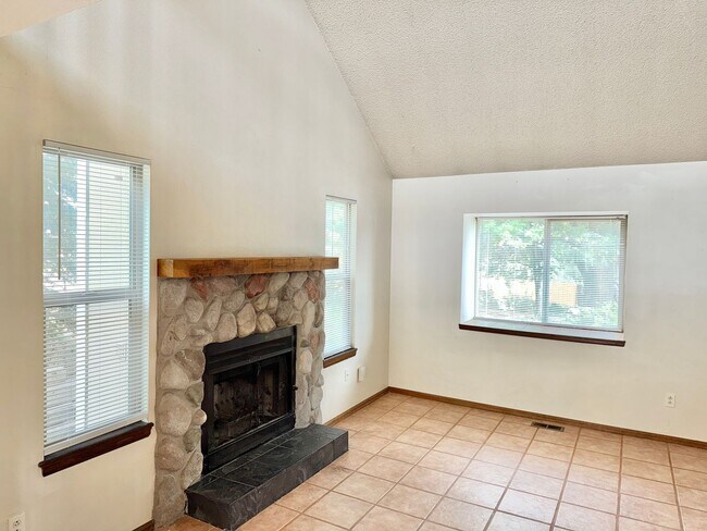 Photo - 3788 Red Canon Pl Unit B