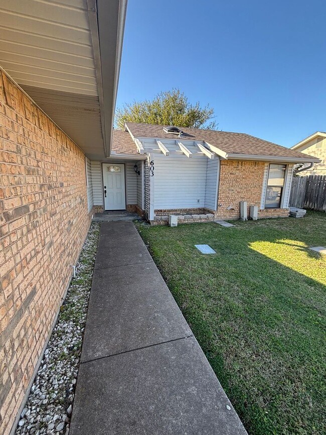 Photo - Beautifully remodeled with new paint, floo...