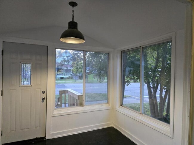 Photo - 226 N Maple St