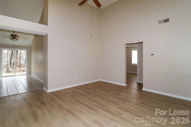 Photo - 729 Rebecca Jane Dr