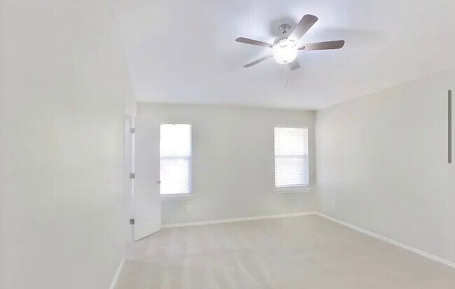 Photo - MOVE IN READY