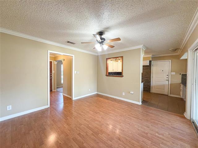 Photo - 2721 Buffalo Dr