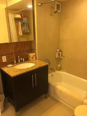 Photo - 555 W 23 St Unidad S6A