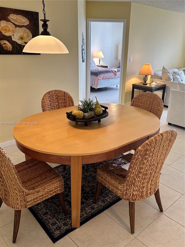 Photo - 3530 Mystic Pointe Dr Unidad 2607