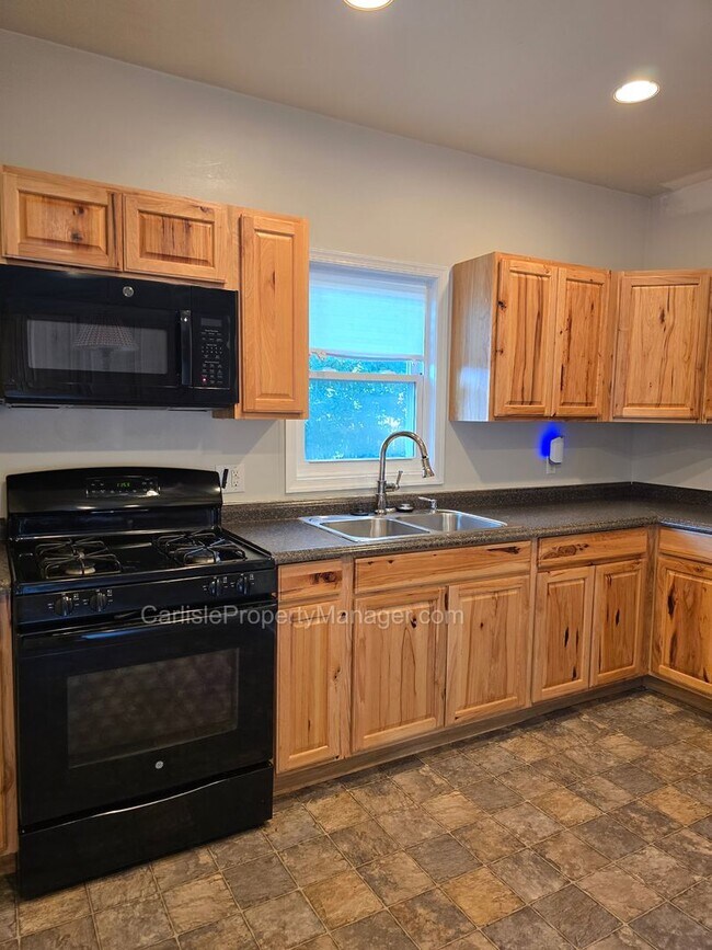 Photo - Historic Carlisle End Unit near park, food, and Dickinson College | Easy Commute, Off-Street Park...