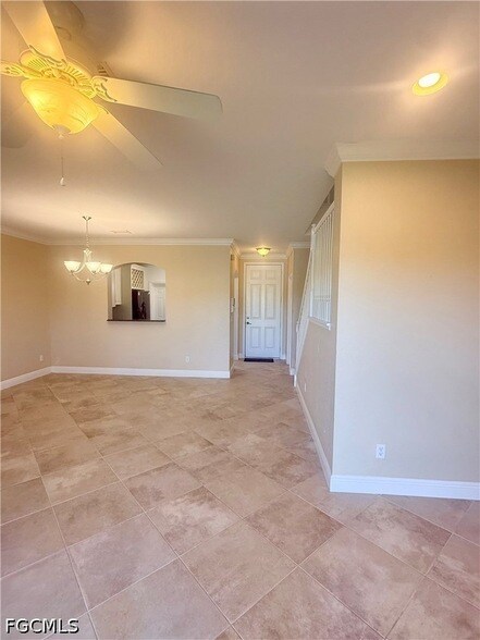 3396 Dandolo Cir
