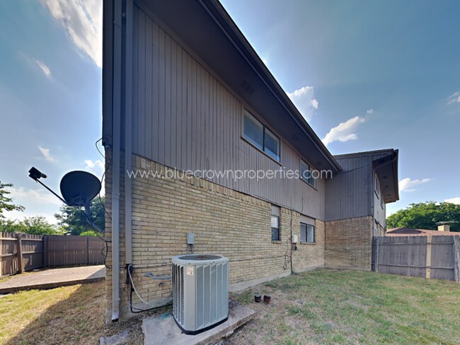 1804 Bristol Cove