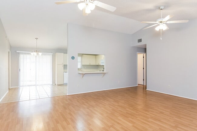 Photo - 5102 25th Ave Dr E