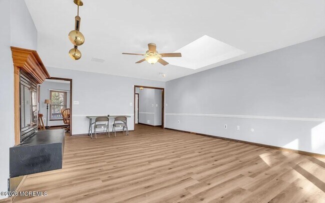 Photo - 1097 Lakewood Farmingdale Rd