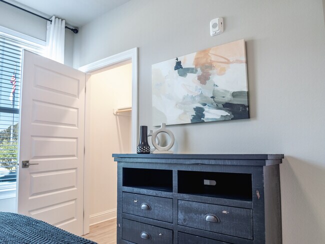 The Aviator: 1BR, 1BA- Bedroom