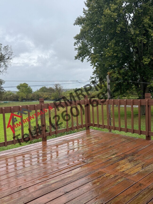 Photo - 10205 N Jones Lake Rd