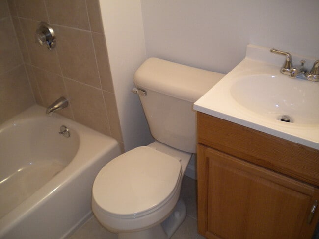 Photo - Saratogahosdav Trust Unit 1