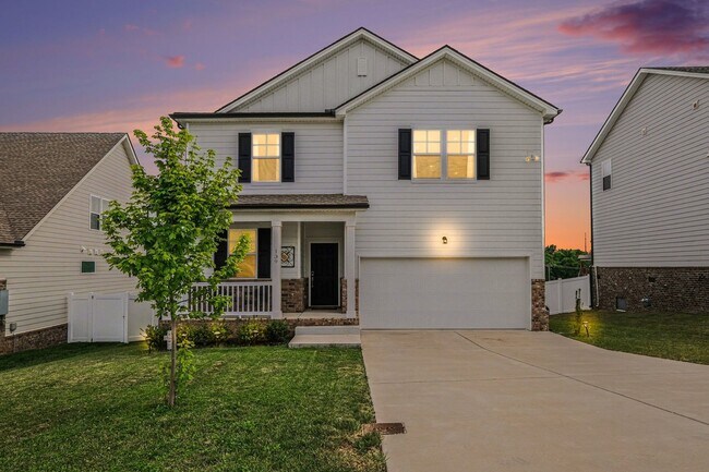 Photo - 139 E Millbrook Dr