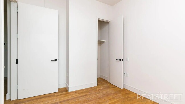 Photo - Wythe Avenue Unit 1509
