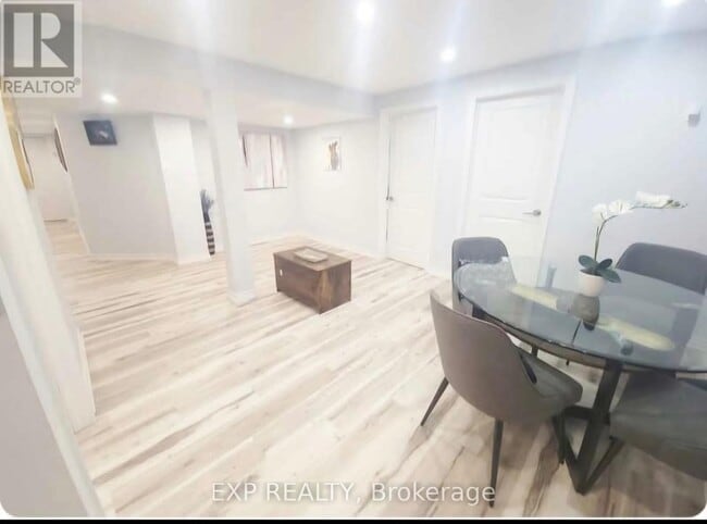 Photo - 267 Bethune Ave