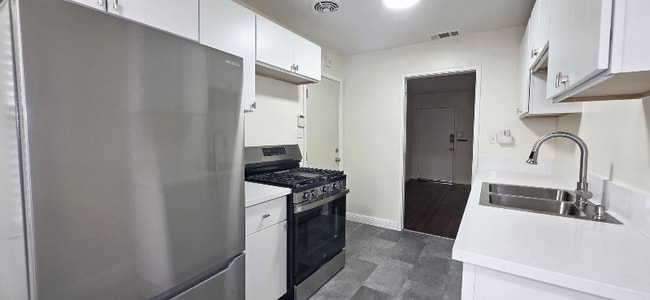 Photo - 1930 Hemlock St Unit 1930 Buckeye Dr