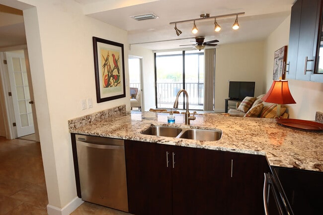 Kitchen - 3460 N Key Dr Unit 407