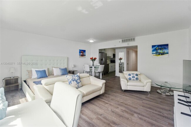 100 Lincoln Rd Unit 538