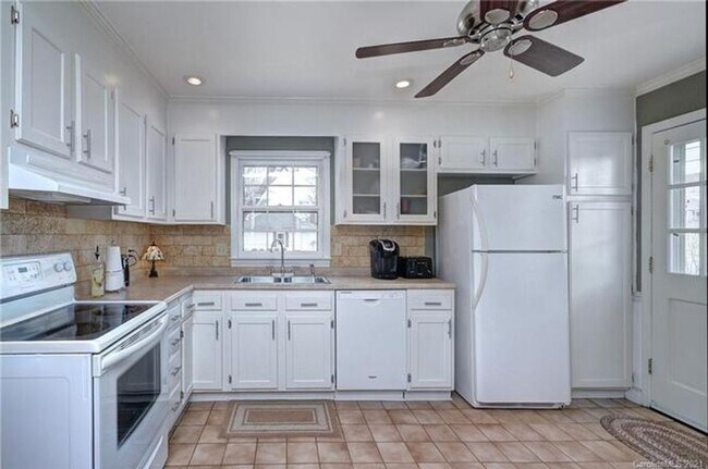 Photo - Charming Ranch Home in Matthews