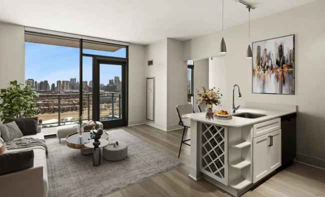 Photo - 1455 N Halsted St