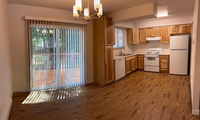 Building Photo - 1324 Unit 11414 Rental