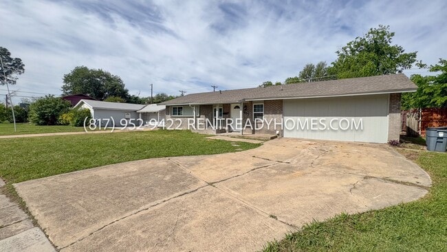 Photo - 2613 Fairbrook St