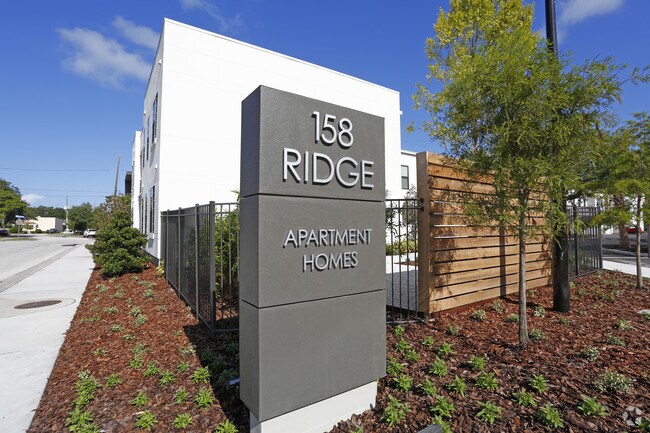 158 Ridge - 158 Ridge Apartments