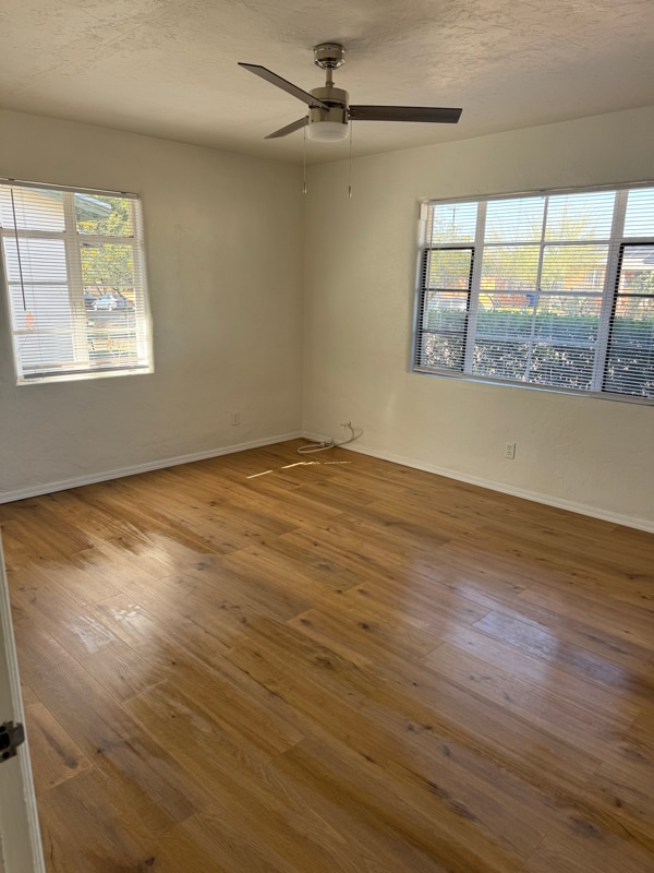 Photo - 1540 E Miles St